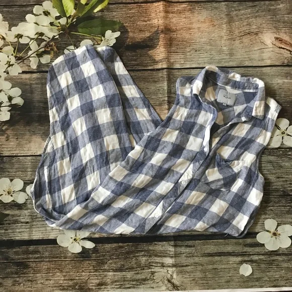 Rails Blue and White Plaid Sleeveless Tunic - Picture 4 of 7